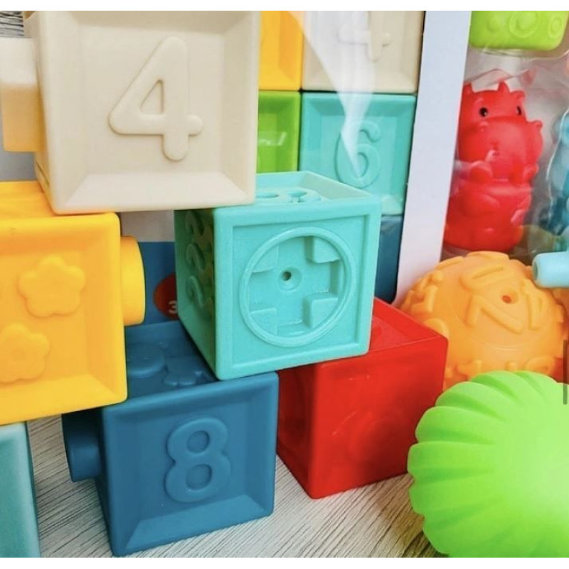 Іграшки для купання LimoToys HB 0011 20шт(м'ячик/кубик/тварина), в кор-ці, 43-27-7,5см