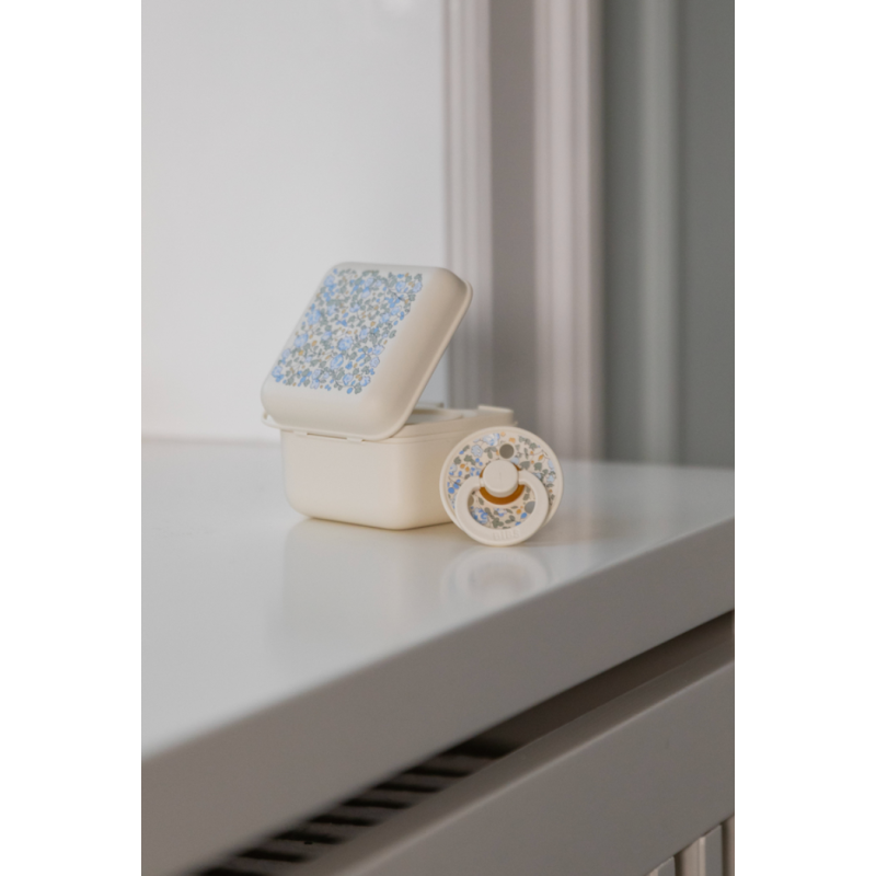 Контейнер для пустушок BIBS x Liberty Pacifier Box – Eloise Ivory