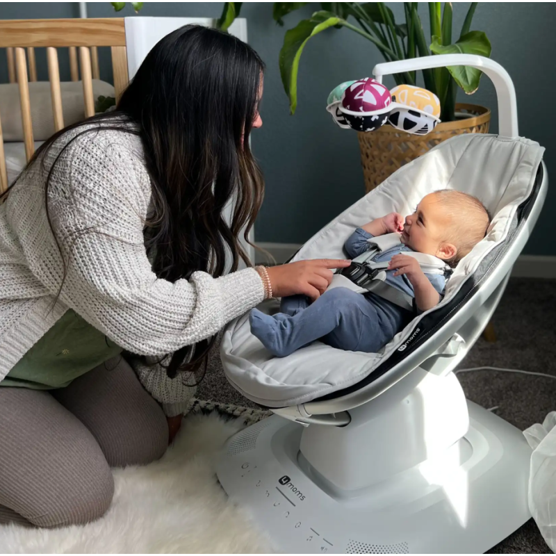 Крісло-гойдалка 4moms MamaRoo 5.0 Grey classic