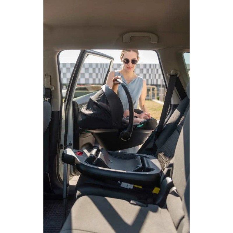 Автокрісло CARRELLO Nova CRL-16101 Black Line i-Size 40-87см /4/