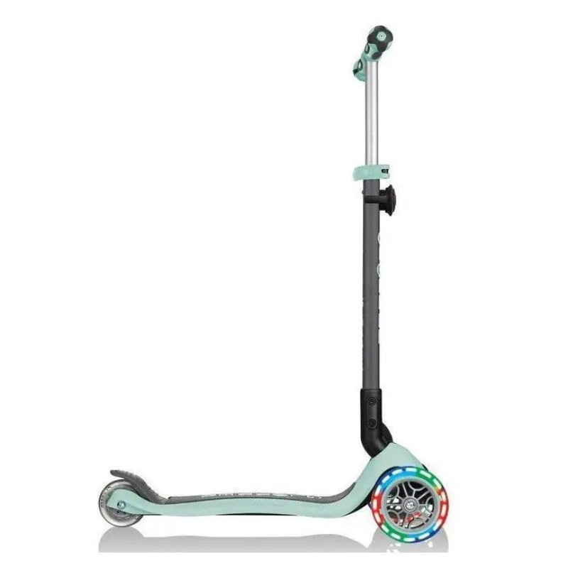 Самокат GLOBBER серії GO UP DELUXE LIGHTS 5в1 м'ятний, колеса світяться 20/50кг