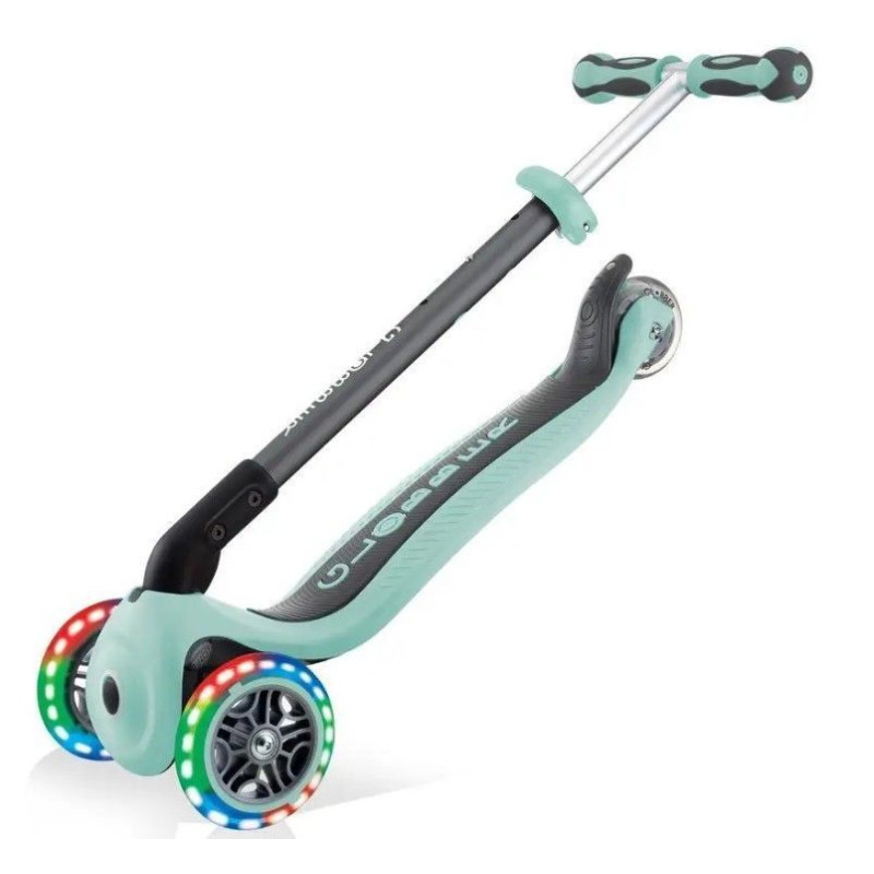 Самокат GLOBBER серії GO UP DELUXE LIGHTS 5в1 м'ятний, колеса світяться 20/50кг