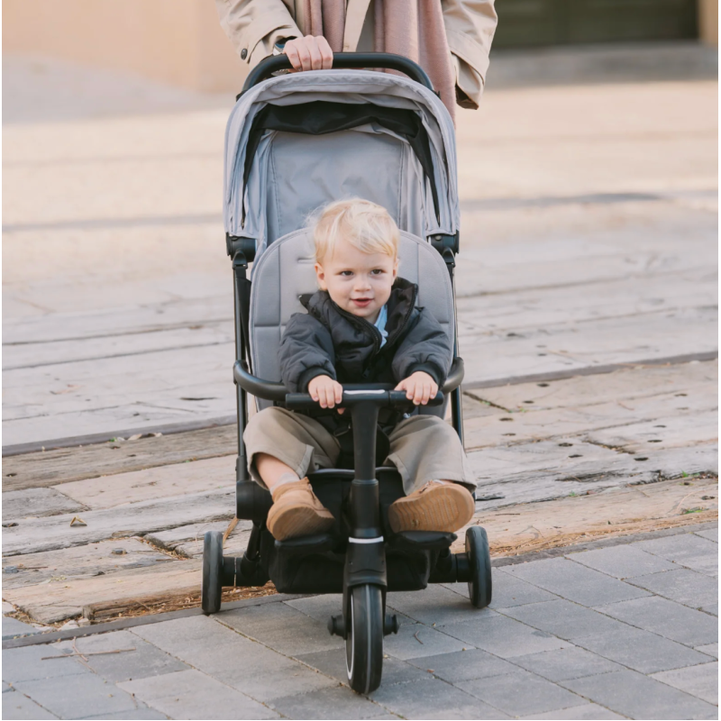 Велосипед коляска SmarTrike Traveler Off white